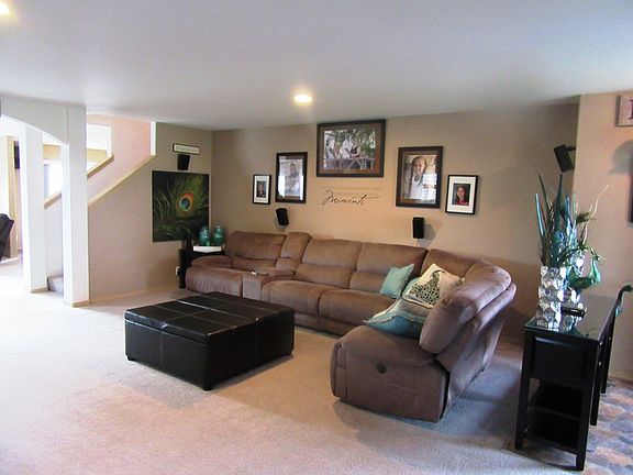 3rd image of 7922 147th St E