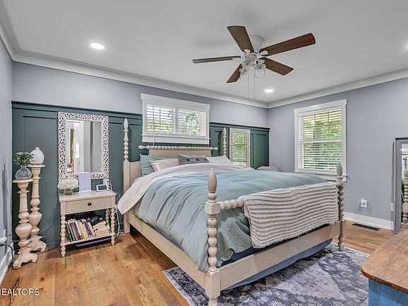 36th image of 328 Ridge Circle Rd