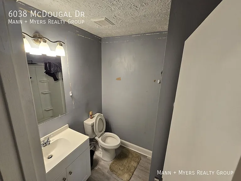 6038 McDougal Dr — Photo 11