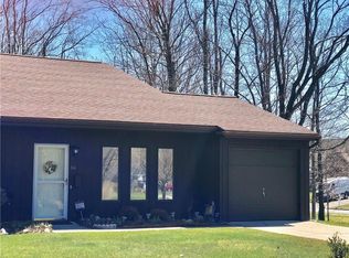 66 Castile Dr, Fredonia, NY 14063