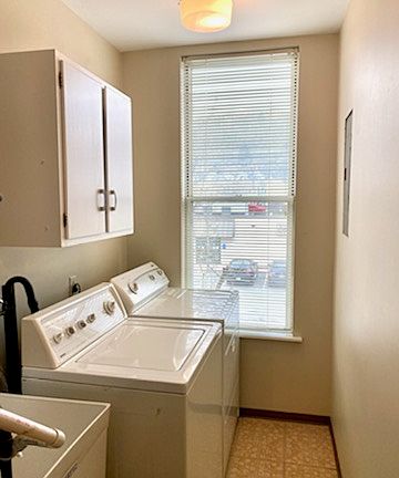 4th image of 516 Division St #1