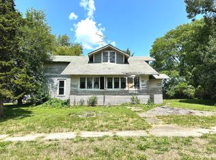 118 W Erie St, Spring Valley, IL 61362