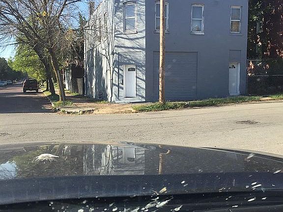 2nd image of 3432 Miami St