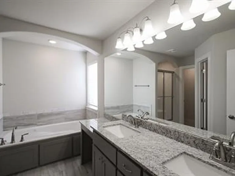 824 Copper St — Photo 11
