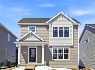 823 Indigo Ln, Waunakee, WI 53597