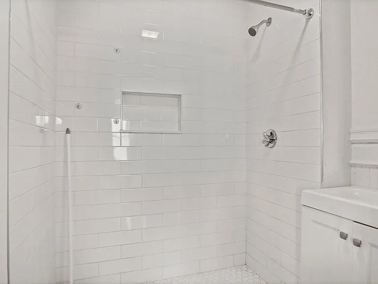 9 Sumner Sq #3 — Photo 7