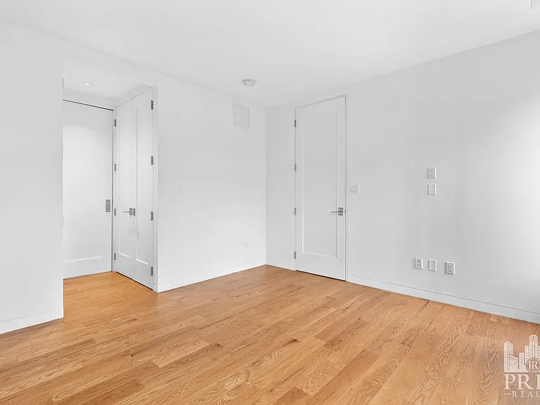 227 Waverly Pl #2A — Photo 8