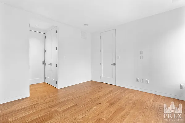 Bedroom, photo 3
