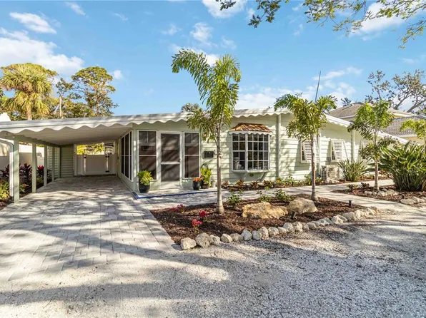 432 Palmetto Ct, Venice, FL 34285