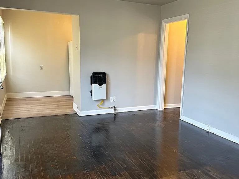 4901-4903 N Maryland Ave #4905 — Photo 18