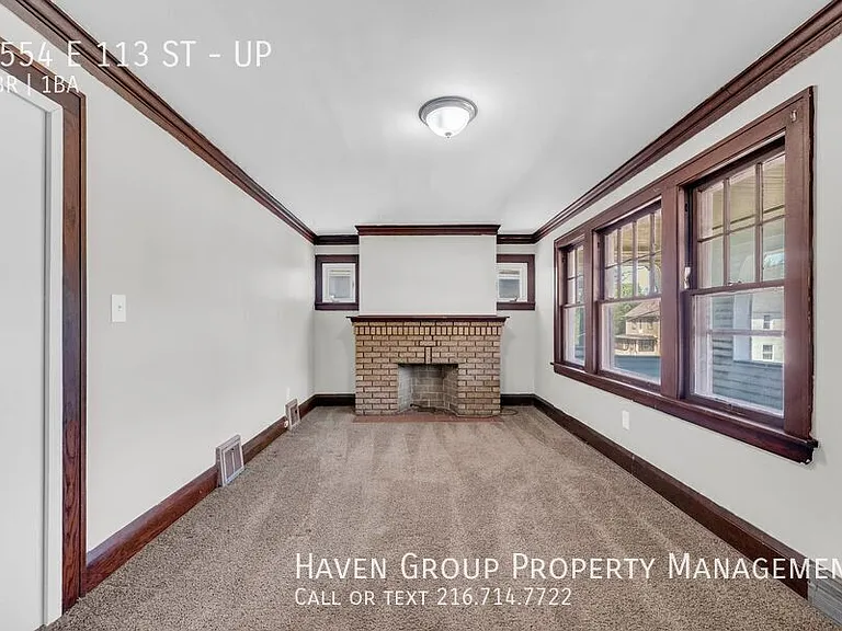 3554 E 113th St #UP — Photo 3