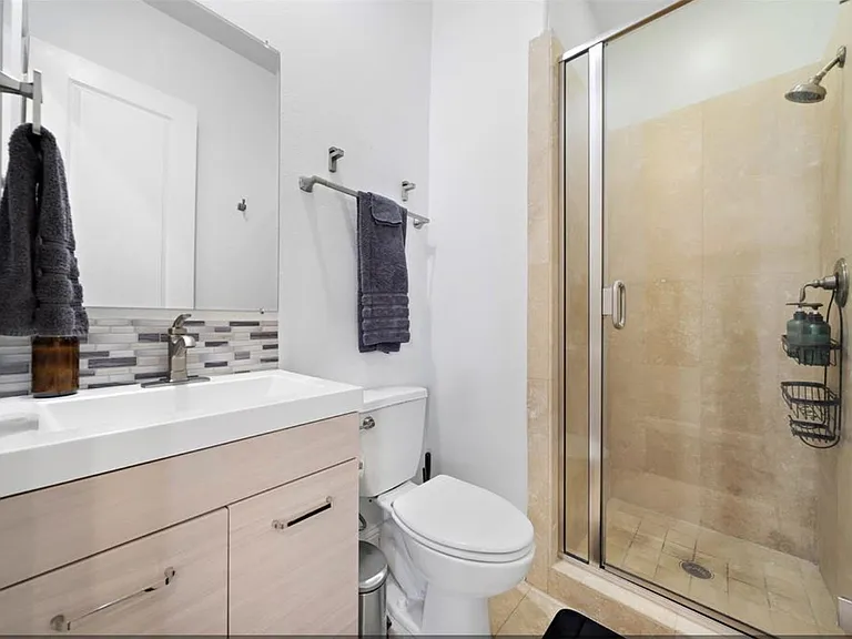 2512 Leeland St — Photo 21