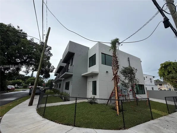 6480 NE 1st Ave, Miami, FL