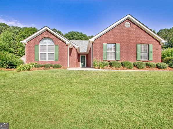 90 Riverside Walk, Sharpsburg, GA 30277