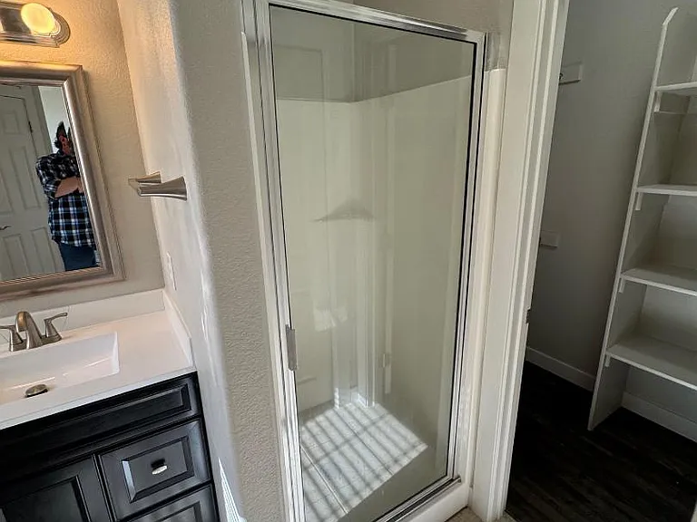 Unit Photo