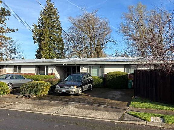 2nd image of 11599 SW 12th St