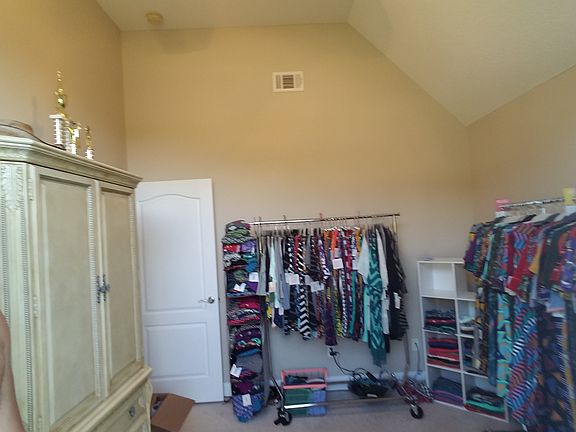 2nd image of 452 Cypress Creek Dr NE