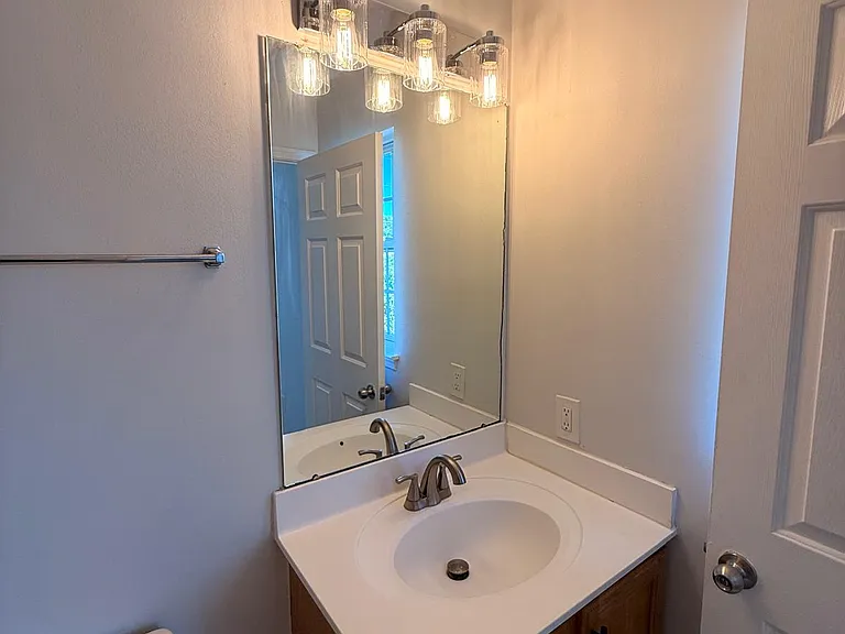 18 Bridle Path Ct — Photo 21