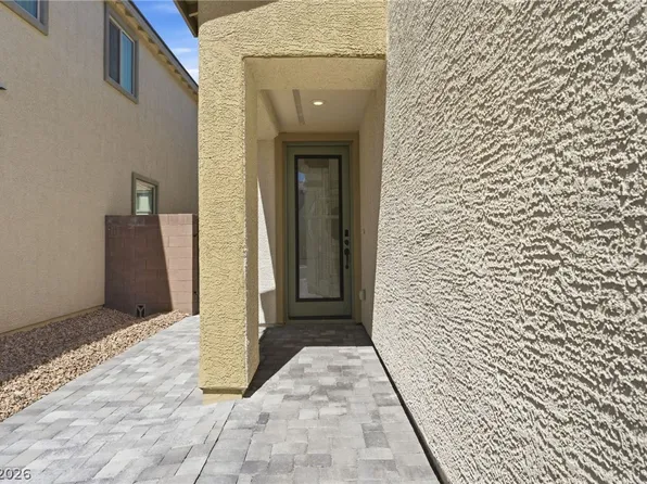 8025 Texas Hills St, Las Vegas, NV 89113