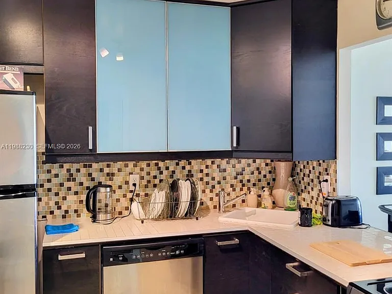 601 Three Islands Blvd #511 — Photo 10