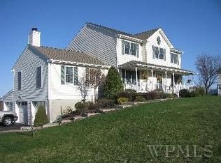 120 Mayfair Rd, Poughquag, NY 12570