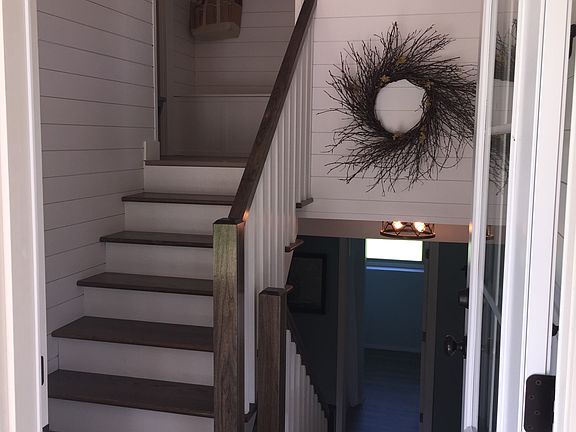 5th image of 23753 Canterbury Ln
