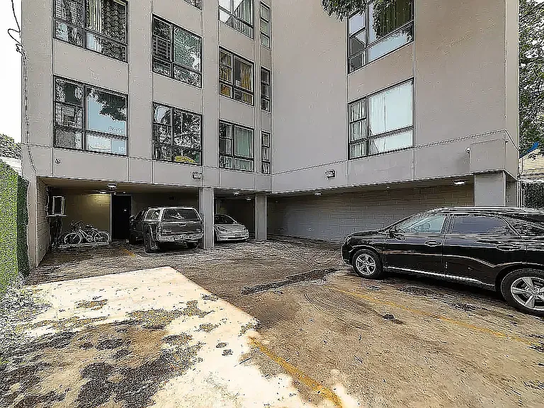 282 E 32nd St #4B — Photo 8