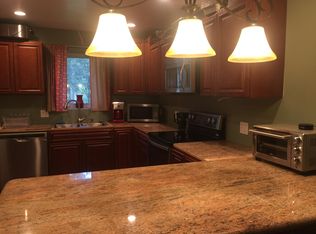 2643 Lee Ln, North Pole, AK 99705