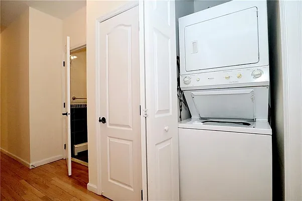 Sold by Remax Edge | media 13