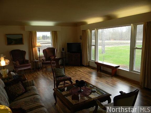 3rd image of 2673 220th St W