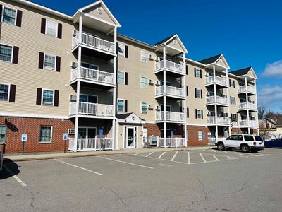 18 Harbor Avenue #304, Nashua, NH, 03060