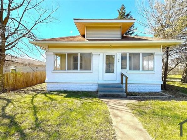 1302 Lindley Ave