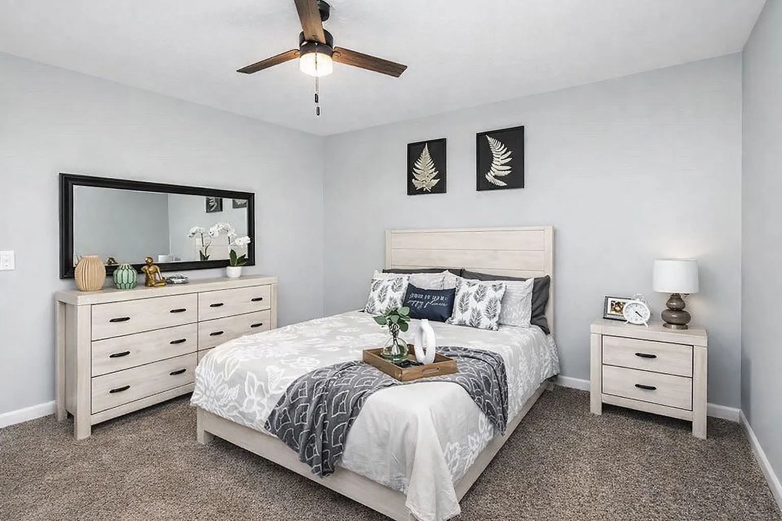 Brentwood Hills Luxury Townhomes — Photo 2