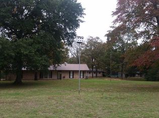 11710 Us Highway 287, Tennessee Colony, TX 75861