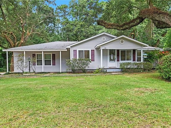2nd image of 1215 Forest Ave