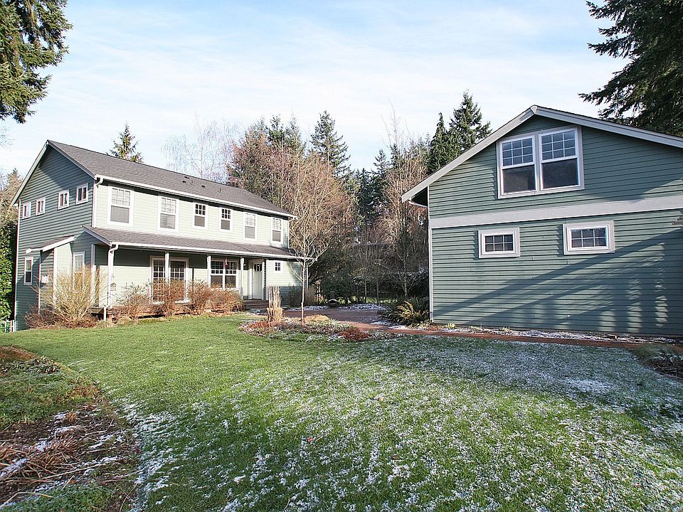 Fully fenced property is very private. You can see room over garage here.