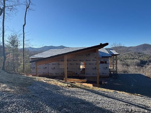 1st image of 5 High Ridge Rd W