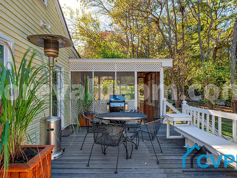 8627 Park Ave — Photo 23