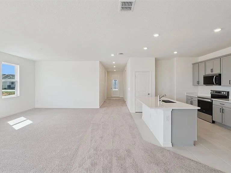 338 Ridgemark Ave — Photo 6