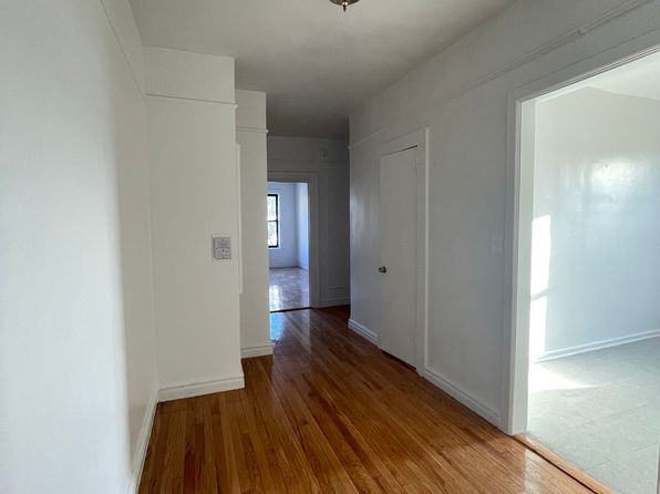 (undisclosed Address)