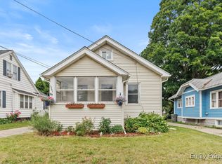 1951 Martindale Ave SW, Wyoming, MI 49509