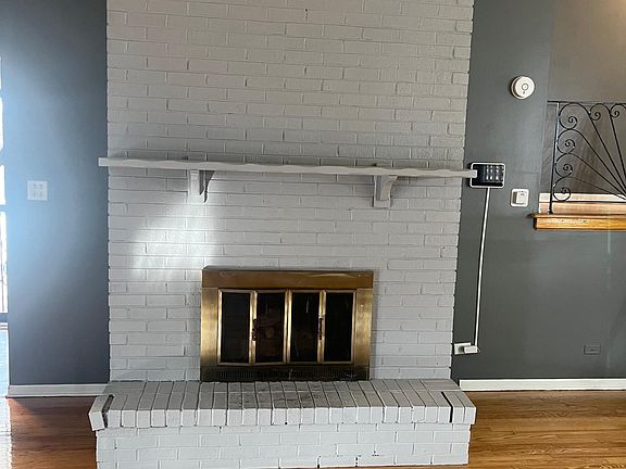 4th image of 14445 Dorchester Ave