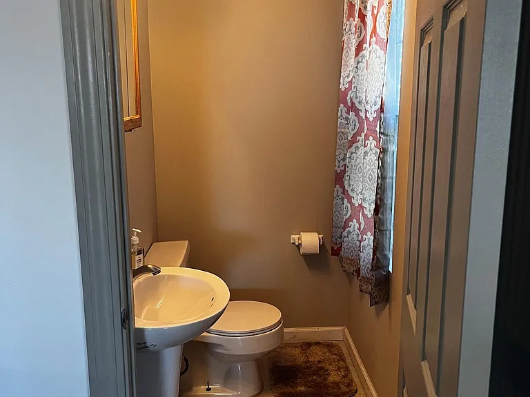 Main Floor Bathroom
