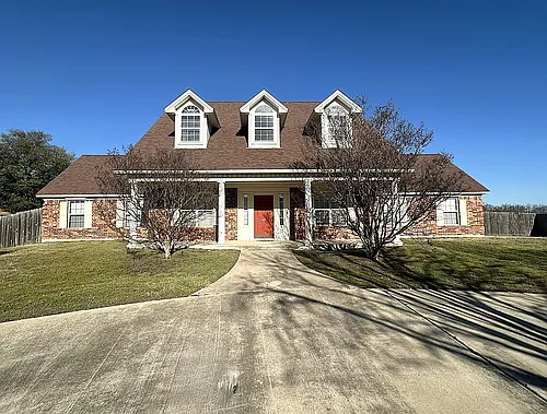 2105 Ocelot Cir Photo 1