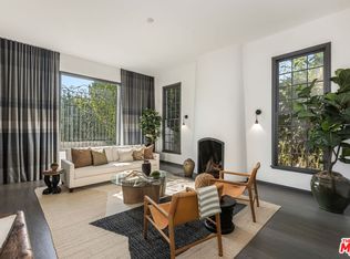 1608 N Genesee Ave, Los Angeles, CA 90046