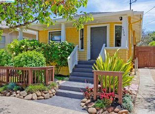 4904 Clarke St, Oakland, CA 94609