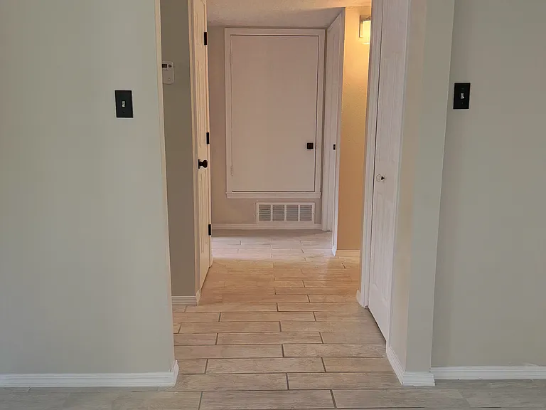 1013 Dickerson Dr SE #B — Photo 7