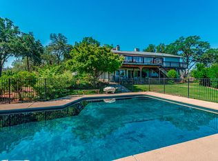 8810 Valley View Rd, Redding, CA 96001