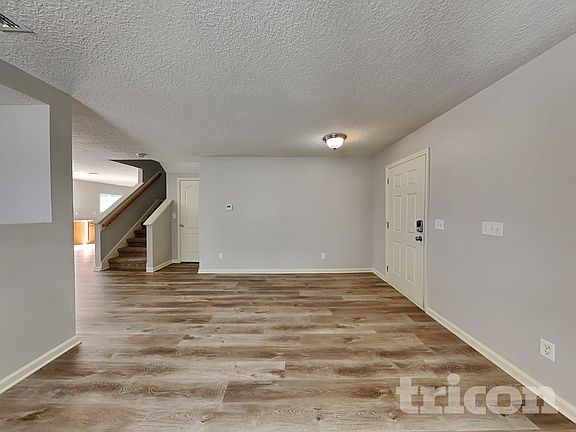 4th image of 1178 Dawn Creek Ct