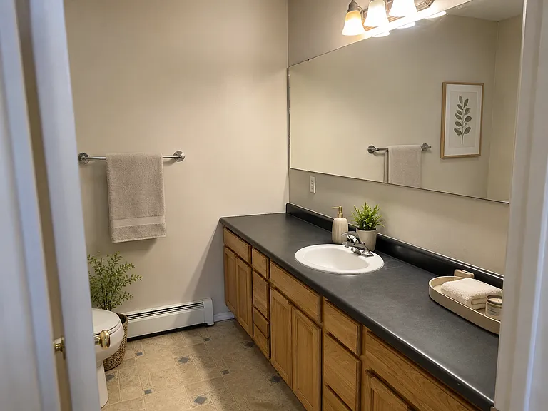 515 Michael Grove Ave #28 — Photo 10